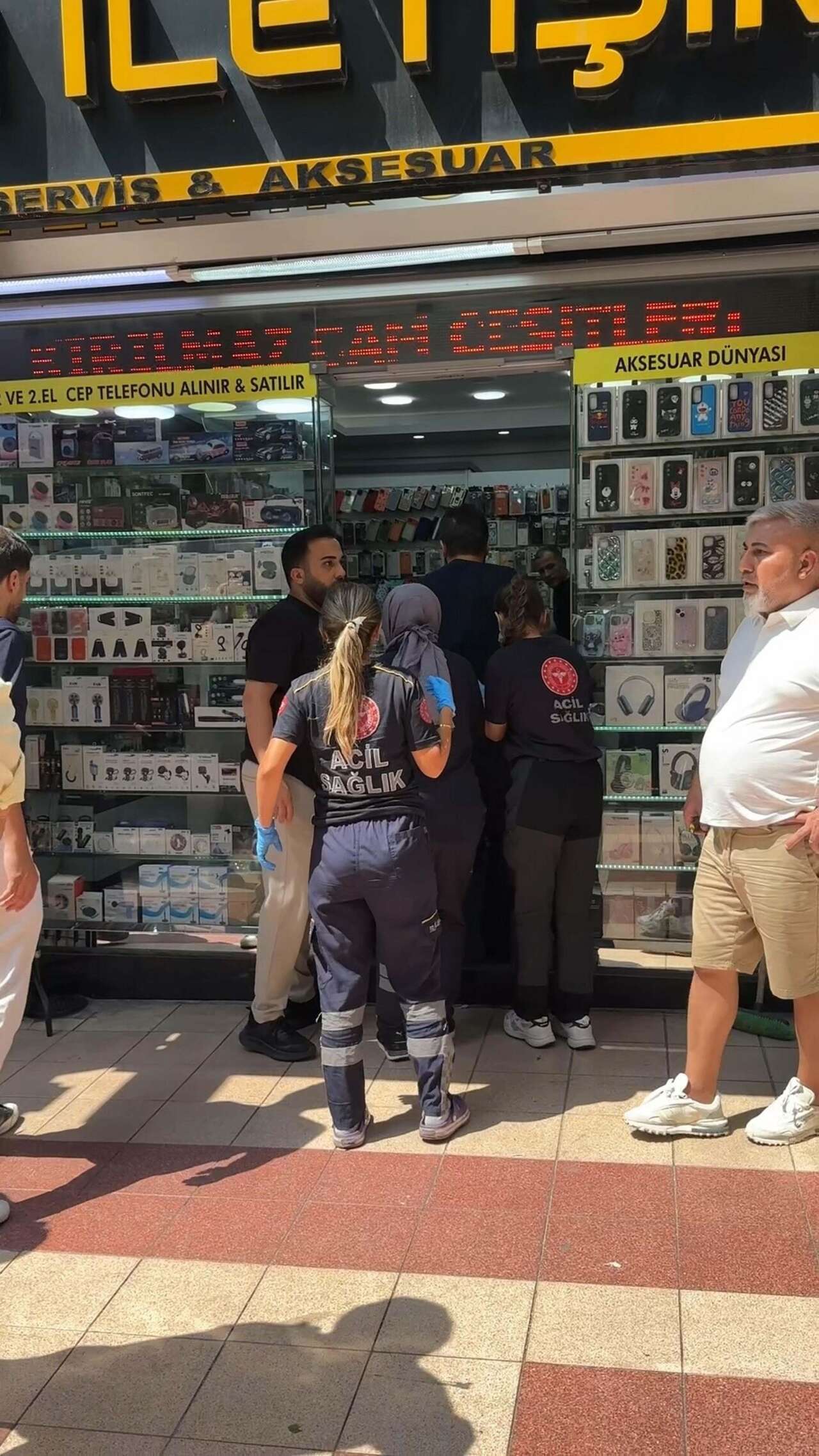 Kanlı saldırının şüphelileri adliyede! 354 polis güvenlik önlemi aldı 1